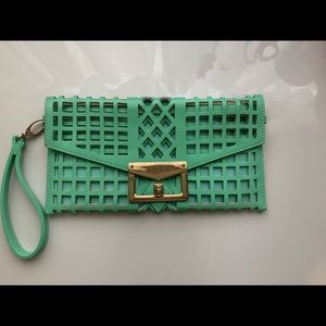 Green retro wristlet
